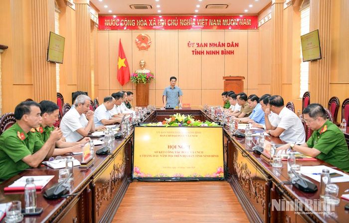Quang cảnh hội nghị.
