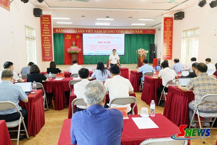 Toàn cảnh hội nghị.