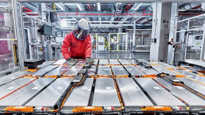 Sự bùng nổ về xe điện và pin lưu trữ năng lượng tạo ra nhu cầu đáng kể đối với nhiều loại khoáng sản chiến lược.