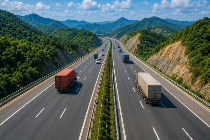 Tuyến đường cao tốc Hồ Chí Minh đoạn nút giao IC9 cao tốc Nội Bài - Lào Cai đến đường Vành đai 5 Vùng Thủ đô Hà Nội được đề xuất đầu tư quy mô 6 làn xe (Ảnh minh họa: AI).