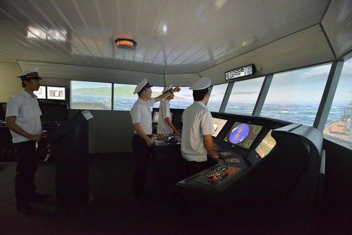 Các cơ sở đào tạo, huấn luyện thuyền viên xây dựng các cơ sở dữ liệu quản lý học viên và thi, có giải pháp nhận dạng, xác thực người học khi tham gia các lớp đào tạo trực tuyến.