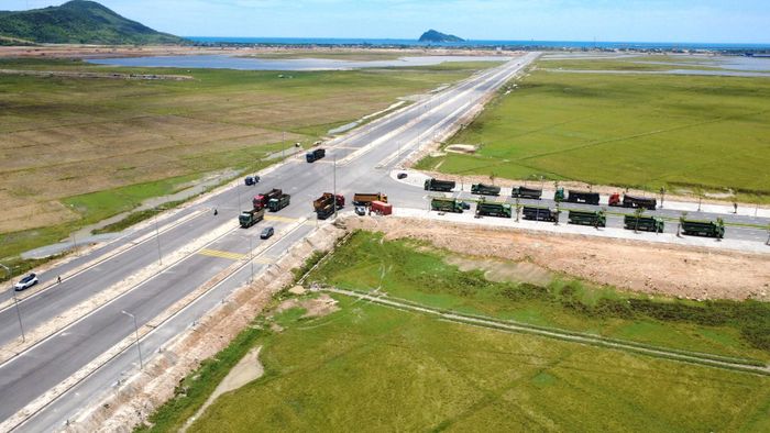 Khi đồng bộ với các tuyến đang triển khai, mạng lưới giao thông sẽ tăng cường kết nối giữa quốc lộ 1, quốc lộ 12C, hệ thống cảng Vũng Áng - Sơn Dương và các khu công nghiệp, tạo nền tảng hạ tầng phục vụ các dự án lớn đang đầu tư tại khu kinh tế Vũng Áng.