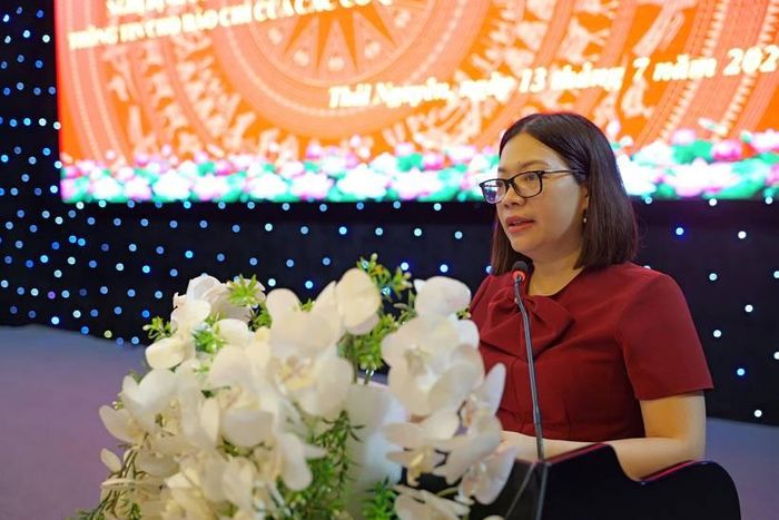 Bà Nguyễn Mỹ Linh - Phó Giám đốc Sở Văn hóa, Thể thao và Du lịch tỉnh Thái Nguyên - phát biểu khai mạc hội nghị.