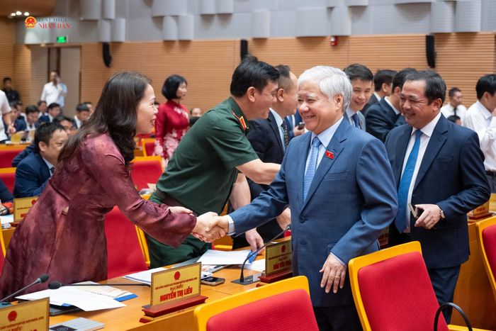 Phó Chủ tịch Thường trực Quốc hội Đỗ Văn Chiến dự Kỳ họp thứ 5, HĐND TP. Hà Nội