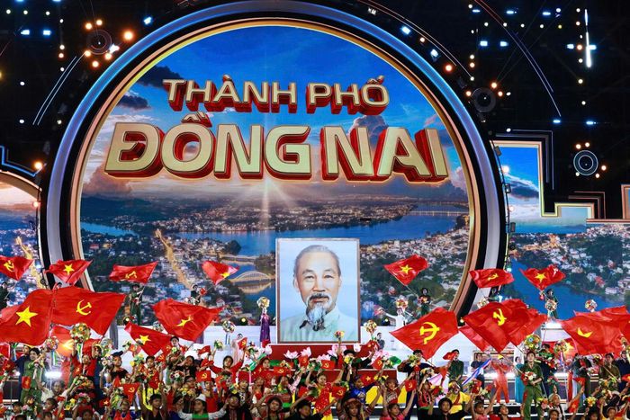 Sáu tháng đầu năm 2026, GRDP của TP. Đồng Nai tăng 9,81%, xuất siêu 4,2 tỷ USD và thu hút đầu tư đạt gần 1,5 tỷ USD. Ảnh: BTG TP. Đồng Nai
