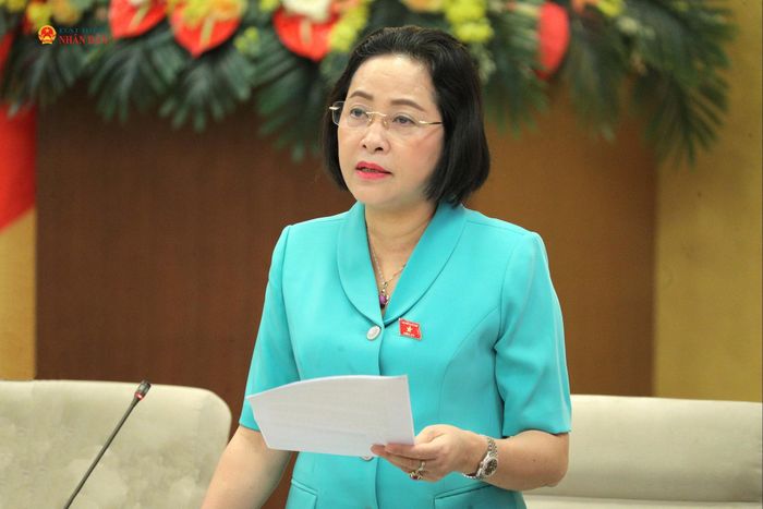 Phó Chủ tịch Quốc hội Nguyễn Thị Thanh điều hành phiên họp