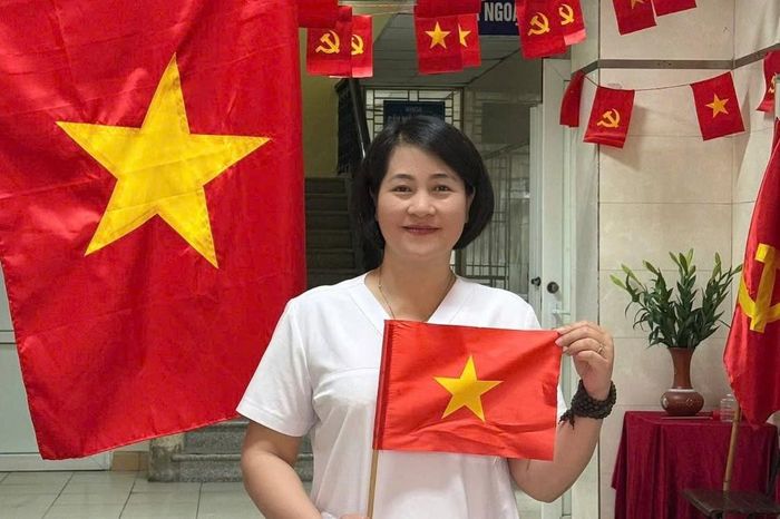 Chị Nguyễn Thị Mai Hương, Điều dưỡng trưởng khoa Bệnh Nhiệt đới, Bệnh viện đa khoa Đống Đa. Ảnh: Nhân vật cung cấp