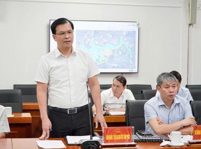 Đại diện lãnh đạo Ban Quản lý dự án khu vực Vĩnh Phúc phát biểu tại hội nghị