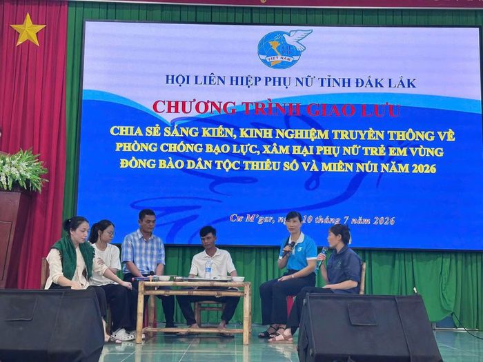 Một trong những chương trình giao lưu chia sẻ sáng kiến, kinh nghiệm truyền thông về phòng chống bạo lực, xâm hại phụ nữ, trẻ em vùng đồng bào dân tộc thiểu số và miền núi năm 2026 được Hội LHPN tỉnh Đắk Lắk tổ chức tại xã Cư M'gar.