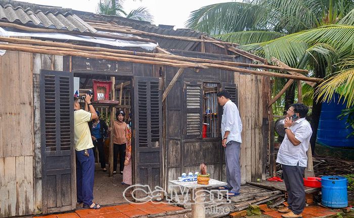 Nhà dân ở xã Trí Phải bị thiệt hại do lốc xoáy.