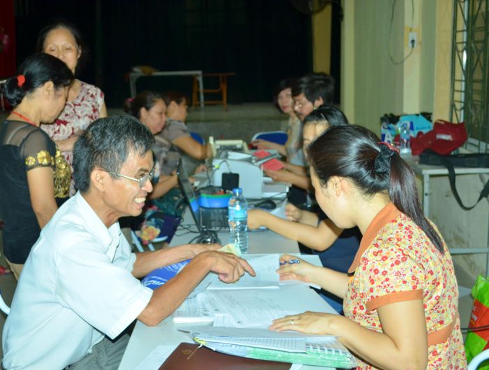 Thực hiện chính sách an sinh: Số hóa thủ tục nhưng không để ai bị bỏ lại phía sau. Ảnh: N.Lộc