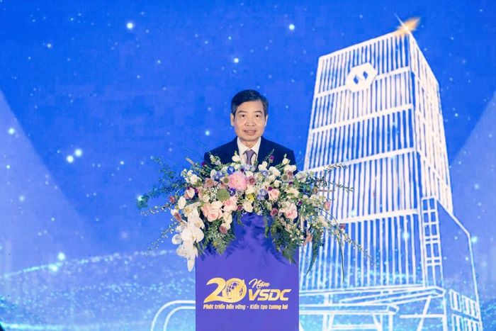 Thứ trưởng Bộ Tài chính Tạ Anh Tuấn phát biểu tại buổi lễ.