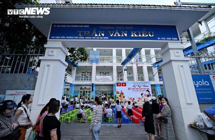 Trường Tiểu học Trần Văn Kiểu (phường Diên Hồng, TP.HCM).