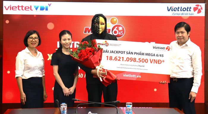 Anh H.Đ trúng độc đắc gần 19 tỷ đồng. (Ảnh: Đ.V)