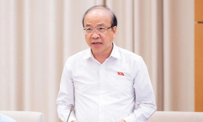 Chủ nhiệm Ủy ban Pháp luật và Tư pháp Phan Chí Hiếu.