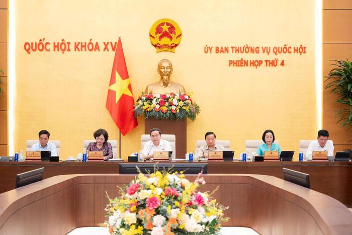 Chủ tịch Quốc hội Trần Thanh Mẫn và các Phó Chủ tịch Quốc hội tại Phiên họp. Ảnh: media.quochoi.vn