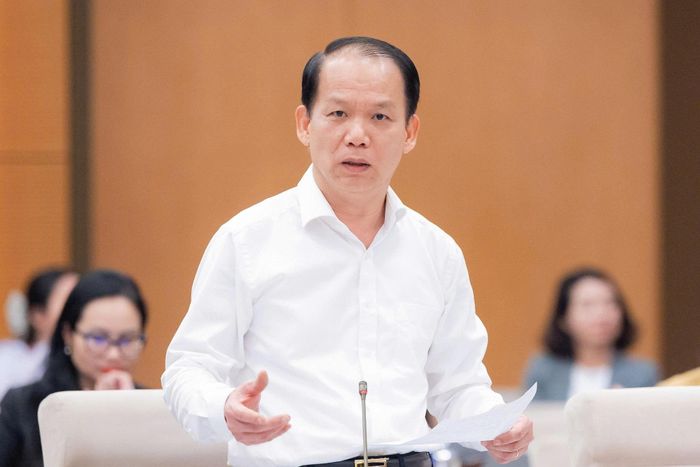 Bộ trưởng Bộ Tư pháp Hoàng Thanh Tùng. Ảnh: media.quochoi.vn