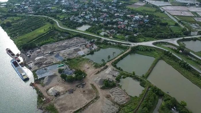 Bãi tập kết của DN Quang Tuấn thuê lại ở xã Vũ Thư, tỉnh Hưng Yên.