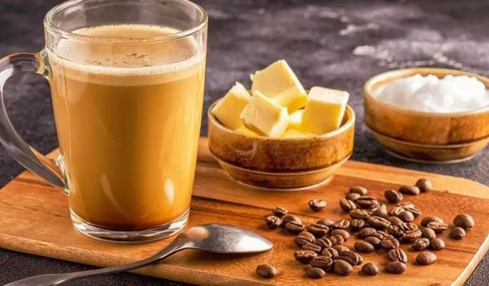 Bulletproof coffee không chỉ là một thức uống đơn thuần mà còn là một công cụ hỗ trợ hiệu quả trong việc giảm cân và cải thiện năng lượng.