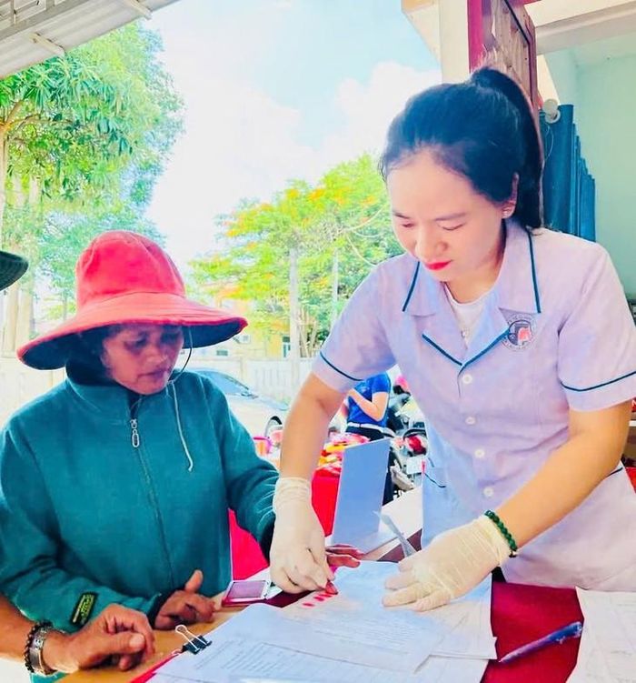 Hoạt động khám sàng lọc, phát hiện sớm bệnh lao và bệnh phổi mang lại lợi ích thiết thực với người dân biên giới.