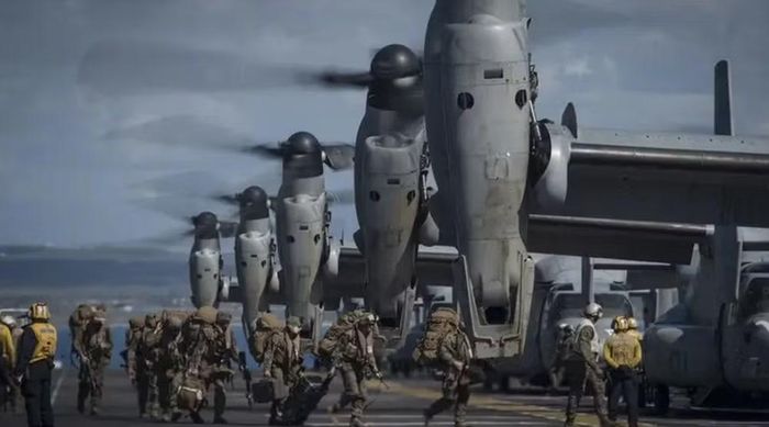 Ở chiều ngược lại, Washington vẫn duy trì sức ép quân sự. CENTCOM cho biết trong 3 đêm liên tiếp, quân đội Mỹ đã tiến hành các cuộc không kích nhằm vào hơn 300 mục tiêu tại Iran.