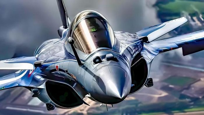 Sau khi tiếp nhận đầy đủ tiêm kích Rafale cùng với JAS 39 Gripen, Không quân Ukraine có thể đối đầu ngang ngửa với Lực lượng Hàng không Vũ trụ Nga, bởi nhược điểm về số lượng sẽ được bù đắp bằng công nghệ tiên tiến hơn rất nhiều.