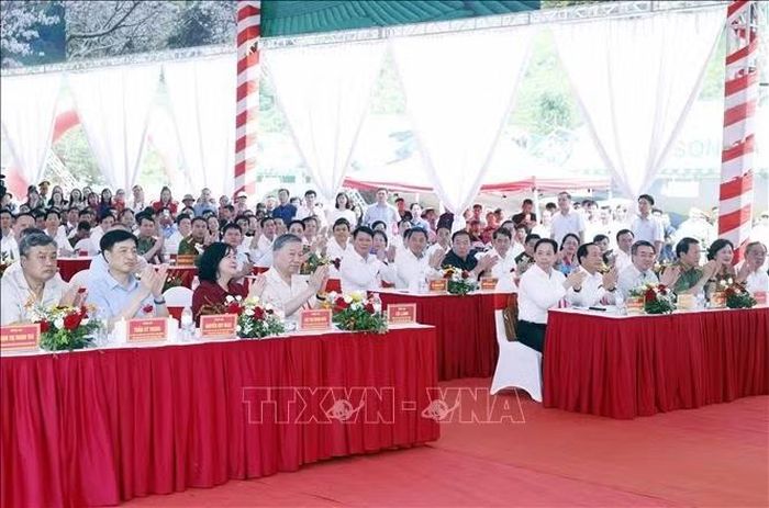 Tổng Bí thư, Chủ tịch nước Tô Lâm và các đại biểu. Ảnh: Thống Nhất/TTXVN