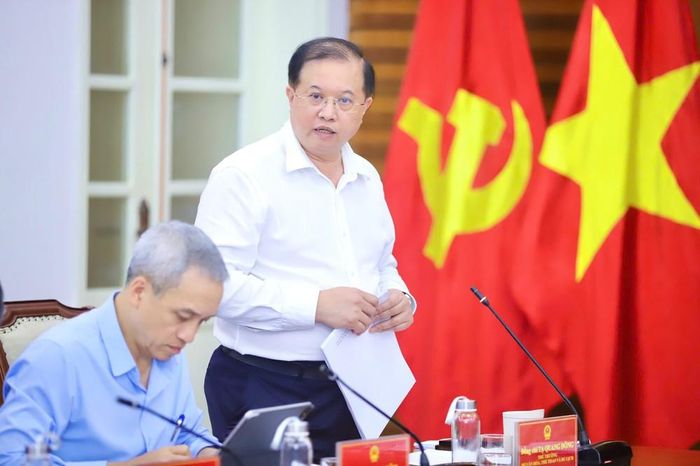 Thứ trưởng Bộ VHTTDL Tạ Quang Đông phát biểu tại buổi làm việc