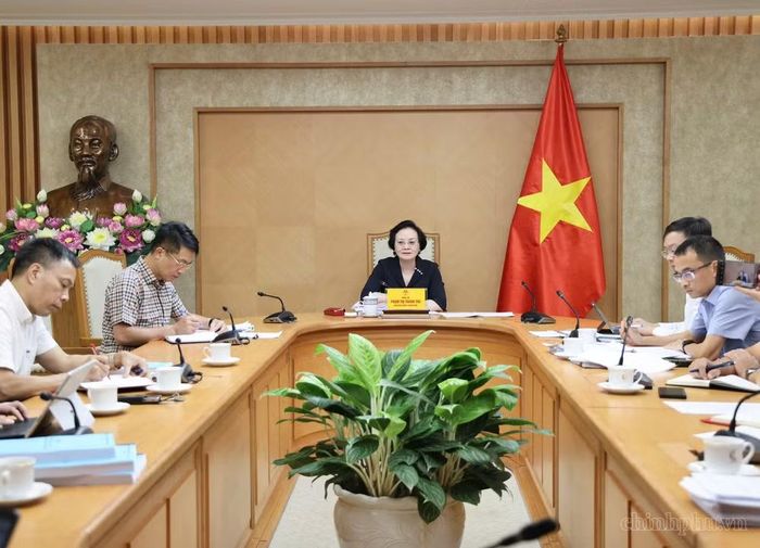 Bí thư Trung ương Đảng, Phó Thủ tướng Phạm Thị Thanh Trà làm việc với Bộ Nội vụ về xây dựng Đề án Chiến lược quốc gia về thu hút và trọng dụng nhân tài. (Ảnh: VGP)