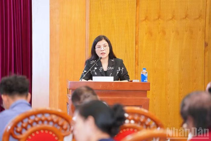 Đồng chí Trần Thị Phương Lan khái quát công tác văn hóa, văn nghệ 6 tháng đầu năm 2026. (Ảnh: HẢI ĐĂNG)