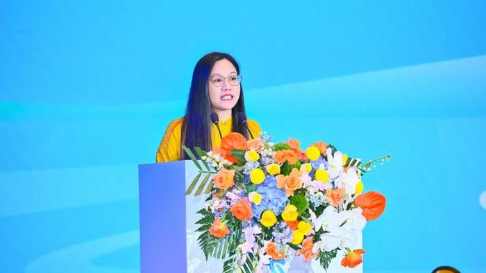 Bà Trần Hải Vân, Phó Cục trưởng Cục Hợp tác quốc tế Bộ Văn hóa, Thể thao và Du lịch phát biểu tại Hội nghị. (Ảnh: Ban tổ chức)