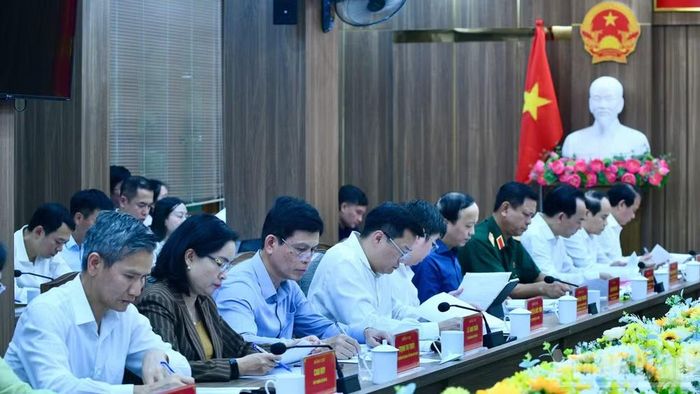 Lãnh đạo các bộ, ngành Trung ương tham dự cuộc làm việc. (Ảnh: THANH GIANG)