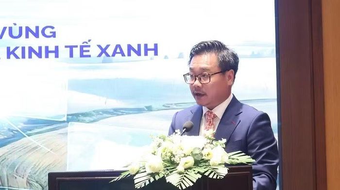 Phó Giám đốc Sở Tài chính Hà Nội, ông Lê Trung Hiếu phát biểu khai mạc.