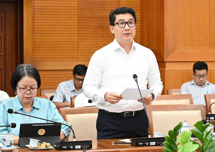  Đại diện lãnh đạo các cơ quan, đơn vị phát biểu tại hội nghị. Ảnh: VIỆT DŨNG 