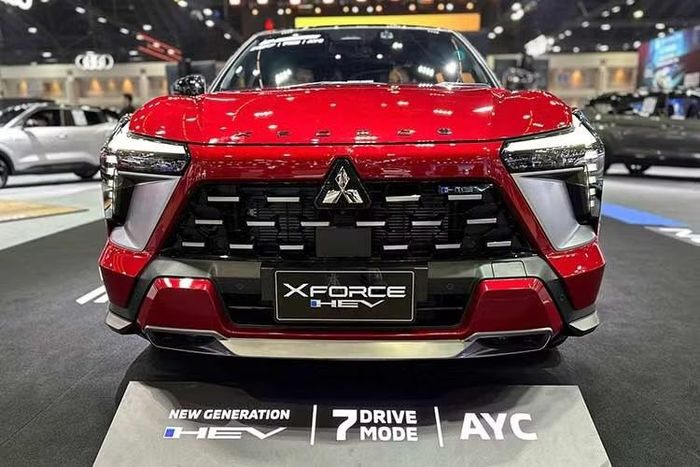 Việc Xforce Hybrid chuẩn bị được bán và sản xuất tại Indonesia được xem là tín hiệu tích cực cho thị trường Việt Nam. Bởi Xforce hiện đang được nhập khẩu nguyên chiếc từ Indonesia, nên khả năng phiên bản hybrid gia nhập dải sản phẩm tại Việt Nam trong tương lai là điều hoàn toàn có thể xảy ra.