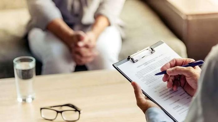 AI có thể hỗ trợ chăm sóc sức khỏe tinh thần, nhưng giới chuyên gia cảnh báo công nghệ này chưa thể thay thế hoàn toàn vai trò của bác sĩ và nhà trị liệu.