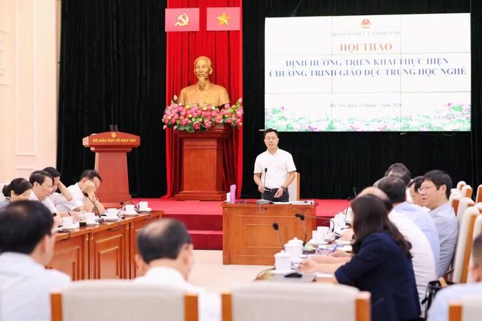 Thứ trưởng Lê Quân chủ trì hội thảo. Ảnh: Nguyễn Mạnh.
