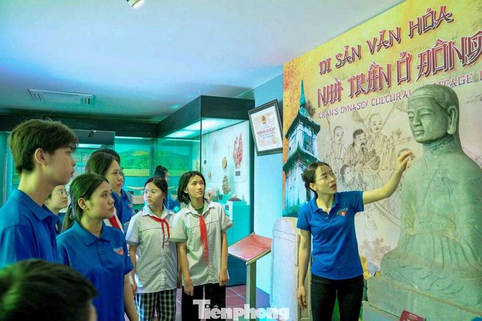 "Tôi yêu Quảng Ninh" không chỉ là tên gọi của một chiến dịch, mà còn là lời khẳng định tình yêu, niềm tự hào và trách nhiệm của mỗi cán bộ, đoàn viên, hội viên, thanh niên và là tiếng nói của tuổi trẻ Quảng Ninh đối với quê hương.