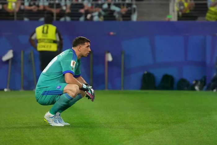 Emiliano Martinez là chuyên gia bắt luân lưu.