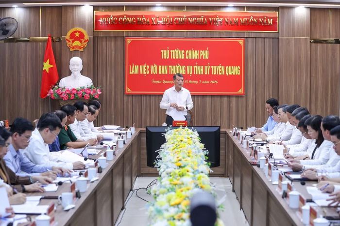 Thủ tướng Chính phủ Lê Minh Hưng làm việc với Ban Thường vụ Tỉnh ủy Tuyên Quang. (Ảnh: Đoàn Bắc)