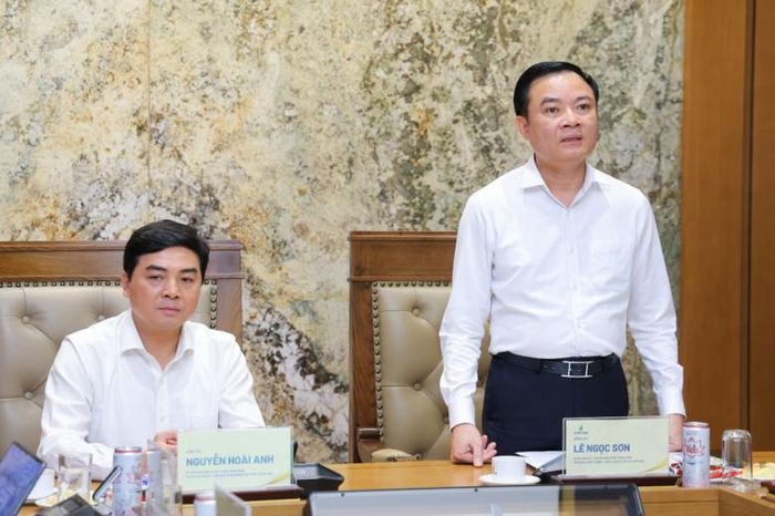 Chủ tịch HĐTV Petrovietnam Lê Ngọc Sơn phát biểu tại buổi làm việc