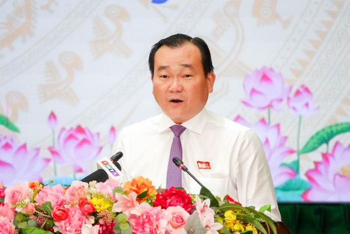 Ông Nguyễn Minh Dũng, Chủ tịch HĐND tỉnh Vĩnh Long yêu cầu nghiên cứu thí điểm khu công nghiệp sinh thái, góp phần giảm thiểu ô nhiễm môi trường.