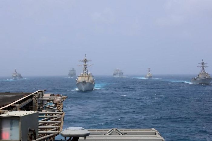 Các tàu chiến Mỹ. Ảnh: CENTCOM