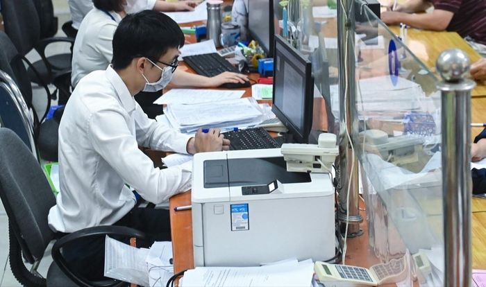 Người công tác tại vùng có điều kiện kinh tế - xã hội đặc biệt khó khăn chỉ không được tính hưởng phụ cấp, trợ cấp theo Nghị định số 76/2019 khi đi công tác, học tập ngoài vùng từ 1 tháng trở lên. Ảnh minh họa: Thạch Thảo