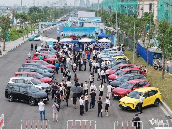 VinFast Limo Green mới bắt đầu bàn giao tới tay khách Việt từ tháng 8/2025. Ảnh: Hoàng Hiệp
