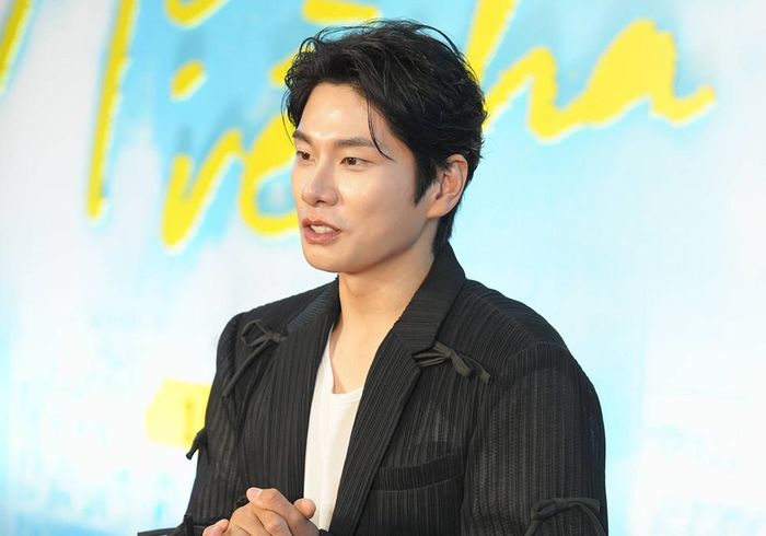 Lee Yi Kyung đóng chính trong dự án hợp tác "Việt - Hàn".