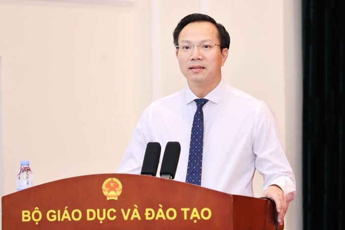 Thứ trưởng Bộ GD-ĐT Đoàn Trung Kiên.