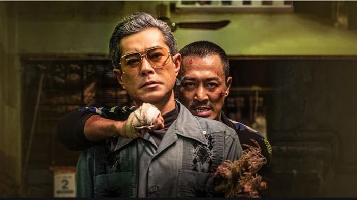 "Cửu Long Thành Trại: Chung Chương" có sự tham gia của Cổ Thiên Lạc.