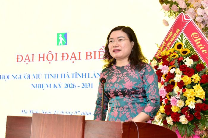 Đồng chí Nguyễn Thị Nguyệt - Phó Chủ tịch UBND tỉnh phát biểu chỉ đạo đại hội.