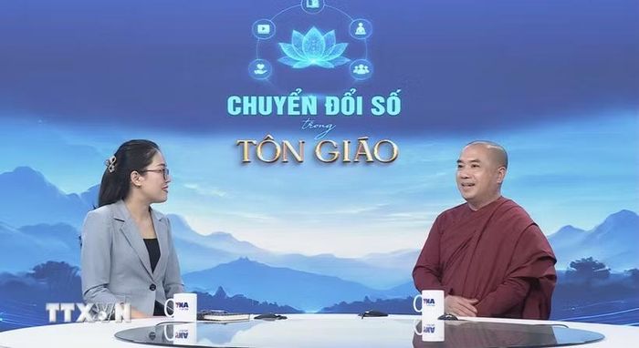 Thiền sư Minh Niệm trong cuộc nói chuyện về chủ đề Chuyển đổi số trong tôn giáo của TTXVN. (Nguồn: TTXVN)